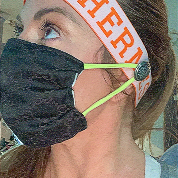 Headbands w/ Vintage Buttons For Mask Ear Loops - Picture 6 of 6